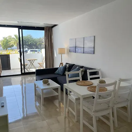 Apartamento La Marea Apartment *